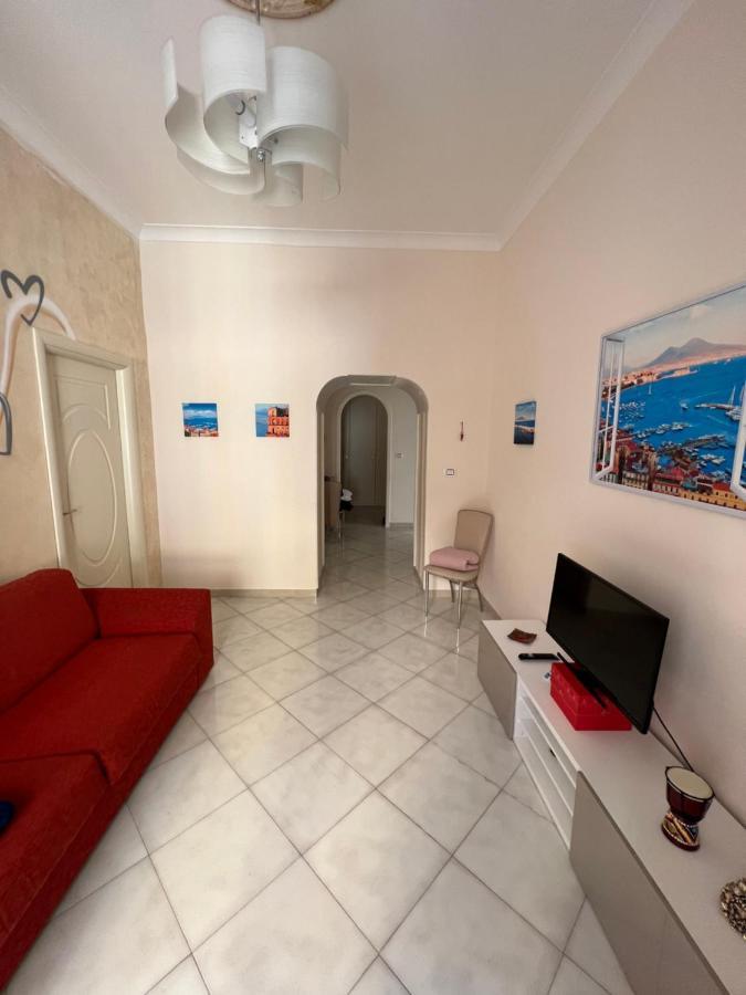 La Finestra Di Fronte Appartement Napels Buitenkant foto